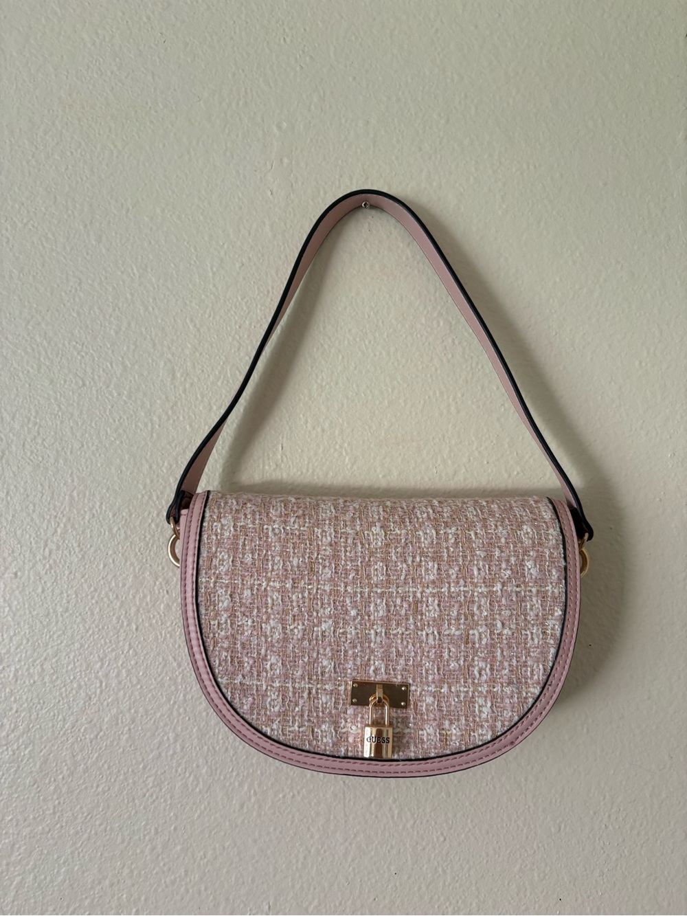 G BY GUESS Elegant Pink Tweed Saddle Bag with Gold Hardware